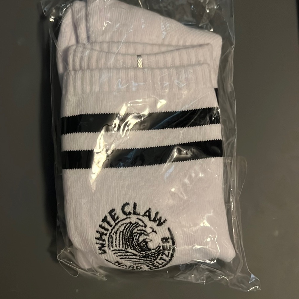 Seltzer Socks